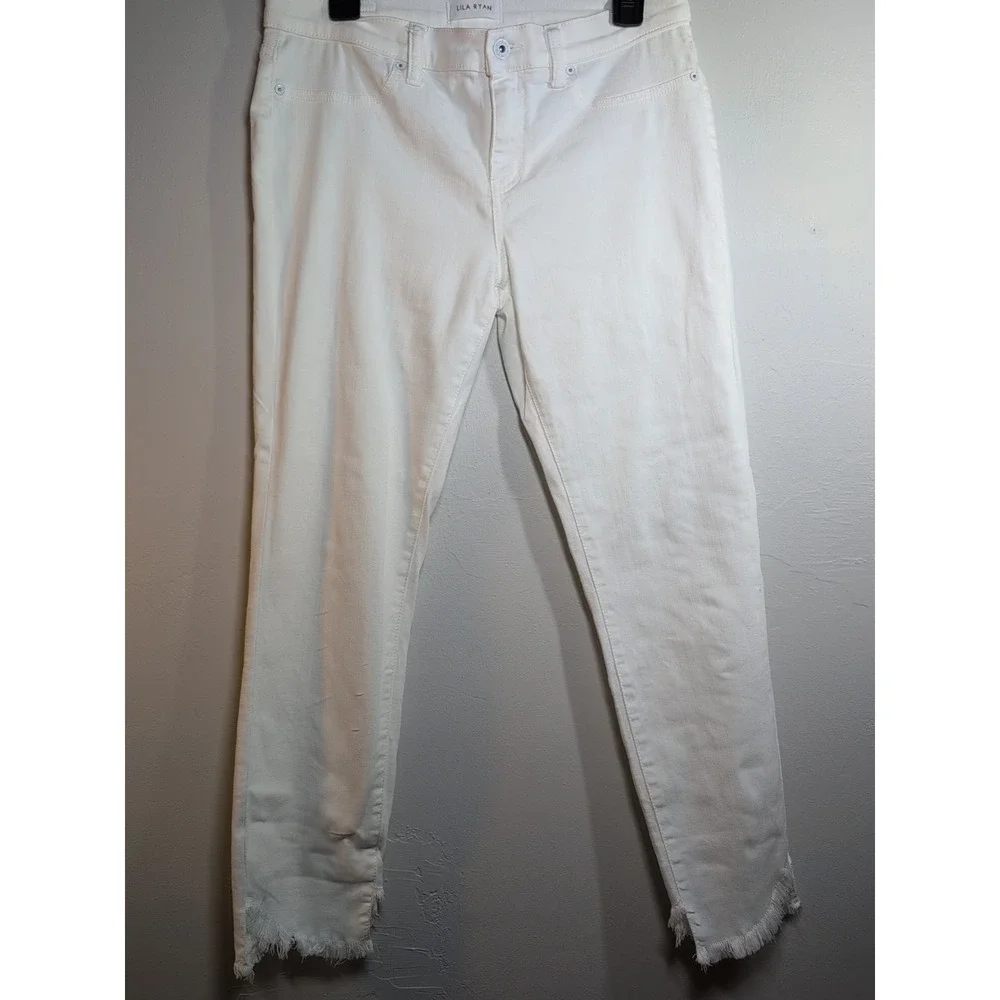 Lila Ryan Jeans Women's 30 Mid-Rise‎ Skinny Denim White Distressed